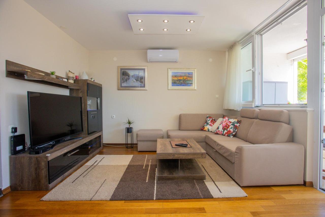 Mia Leona Apartment Split Exterior photo